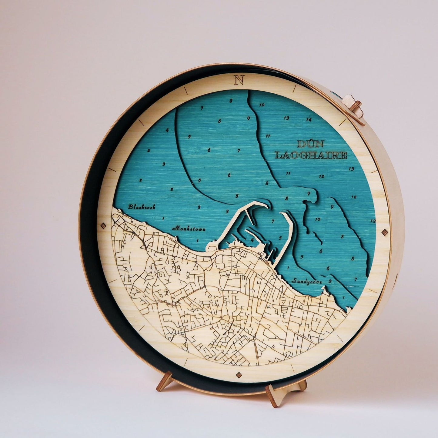 Dublin collection round wooden 3d maps