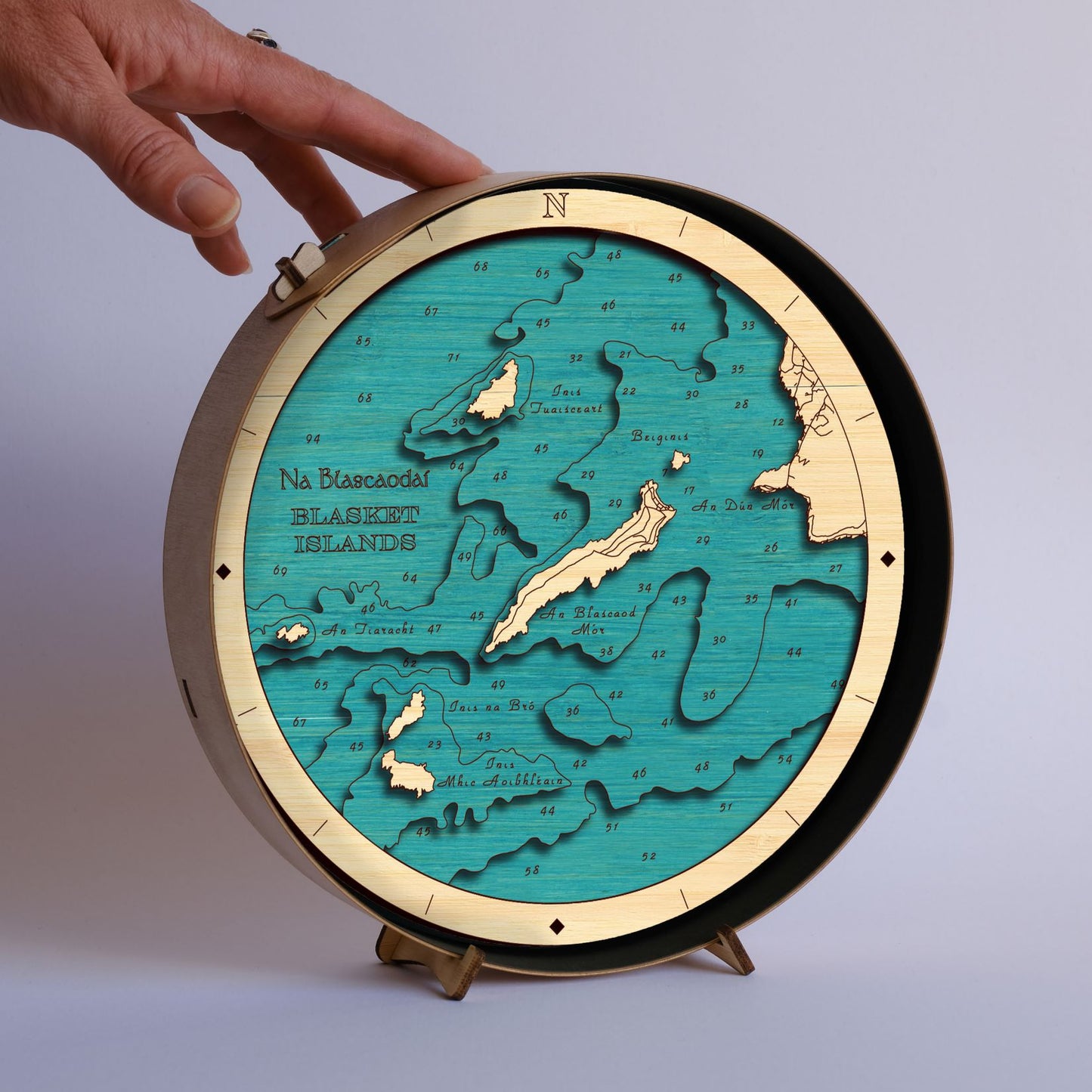 Kerry collection Round wooden 3d maps